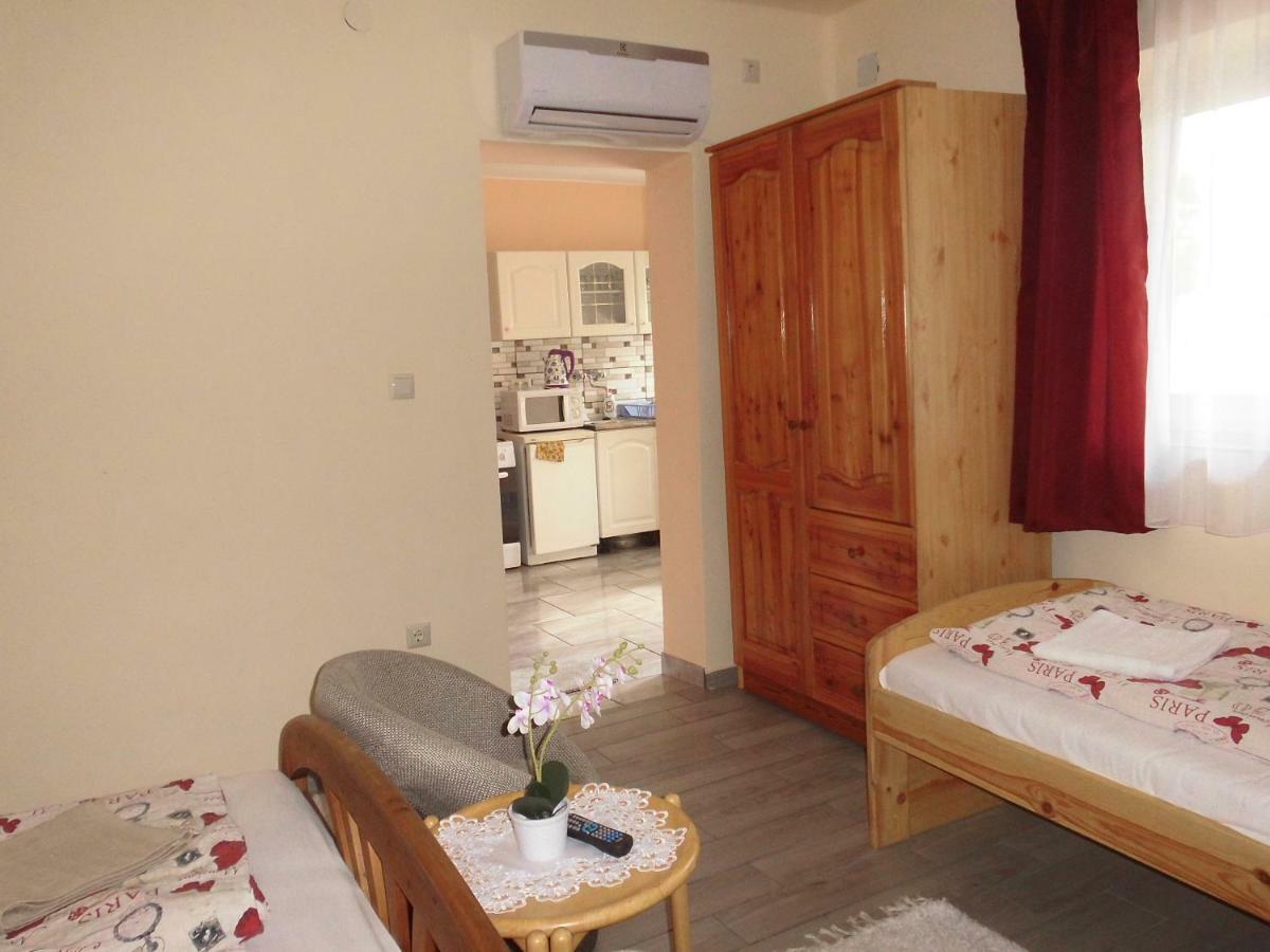 Napfeny Apartman Sárospatak المظهر الخارجي الصورة